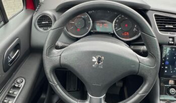 Peugeot   3008    112 KM    Manualna    FWD (przód)    Bordowy full