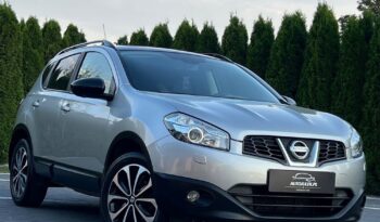 Nissan   Qashqai    141 Km    Manualna    Fwd (Przód)    Szary