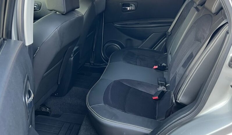 Nissan   Qashqai    141 KM    Manualna    FWD (przód)    Szary full