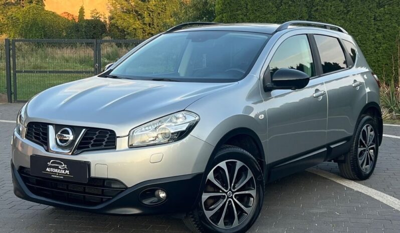 Nissan   Qashqai    141 KM    Manualna    FWD (przód)    Szary full