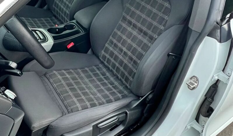 Audi   A5 Sportback    177 KM    Automatyczna    4×4 (stały)    Biały full