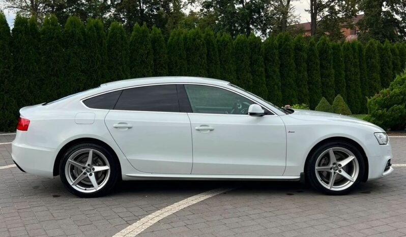 Audi   A5 Sportback    177 KM    Automatyczna    4×4 (stały)    Biały full