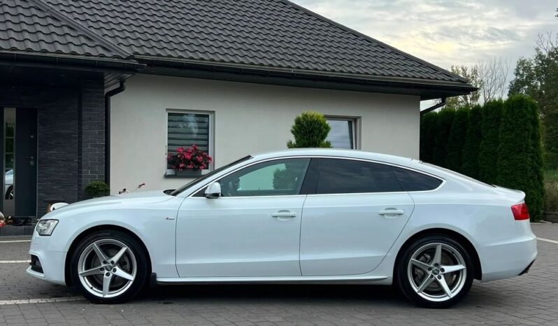 Audi   A5 Sportback    177 KM    Automatyczna    4×4 (stały)    Biały full