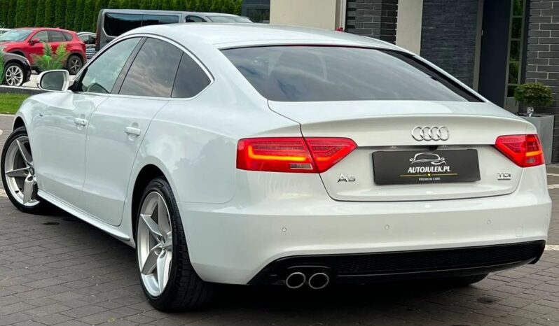 Audi   A5 Sportback    177 KM    Automatyczna    4×4 (stały)    Biały full