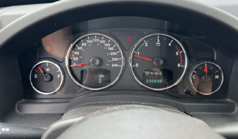 Jeep Cherokee | 4×4 (doł. ręcznie) | Automatyczna | 200 KM | Szary full