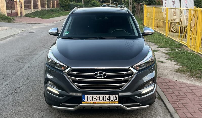 Hyundai Tucson | 4×4 (doł. automatycznie) | Manualna | 136 KM | Szary full
