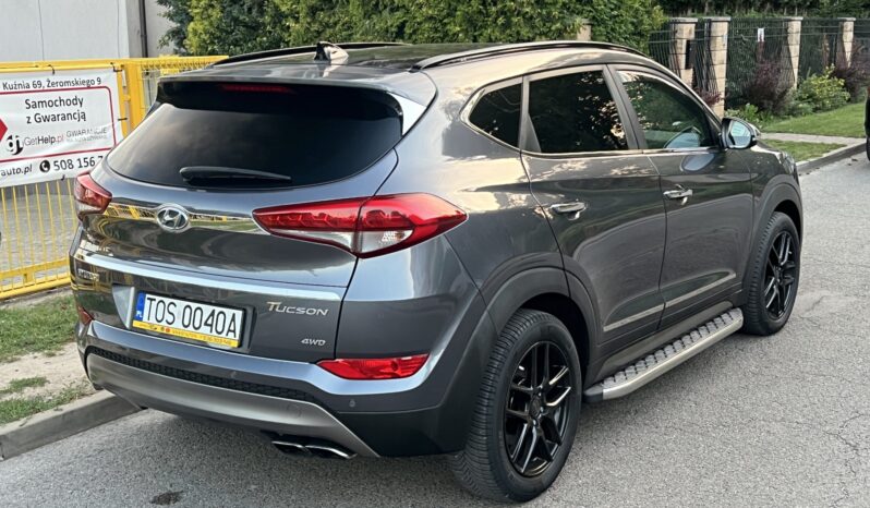 Hyundai Tucson | 4×4 (doł. automatycznie) | Manualna | 136 KM | Szary full