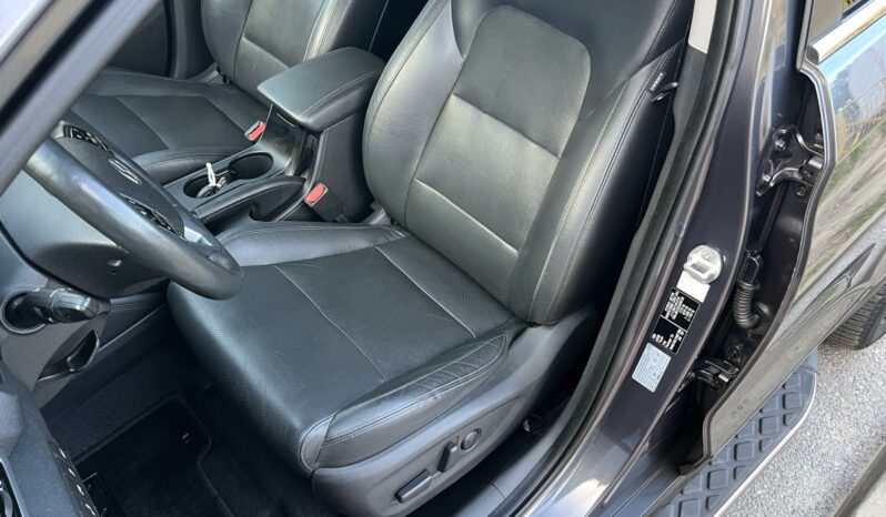Hyundai Tucson | 4×4 (doł. automatycznie) | Manualna | 136 KM | Szary full
