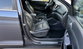 Hyundai Tucson | 4×4 (doł. automatycznie) | Manualna | 136 KM | Szary full
