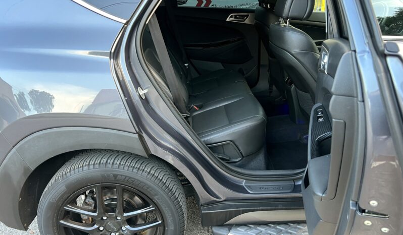 Hyundai Tucson | 4×4 (doł. automatycznie) | Manualna | 136 KM | Szary full