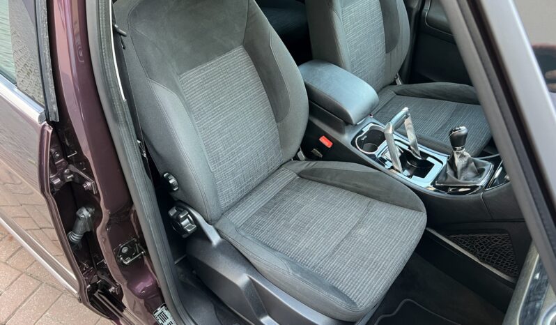 Ford Galaxy | FWD (przód) | Manualna | 145 KM | Inny kolor full