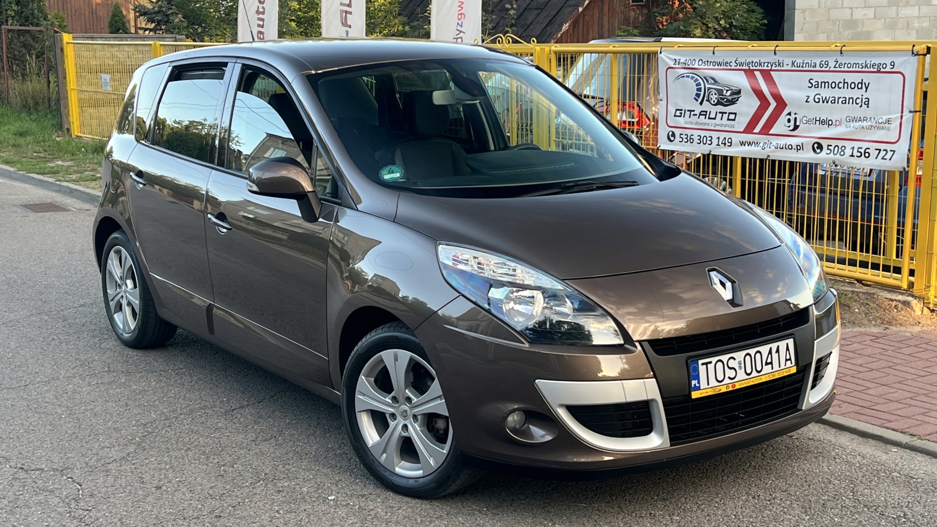 Renault Scenic | Fwd (Przód) | Manualna | 110 Km | Brązowy