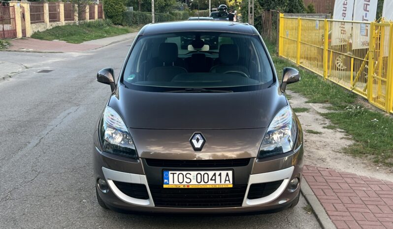 Renault Scenic | FWD (przód) | Manualna | 110 KM | Brązowy full
