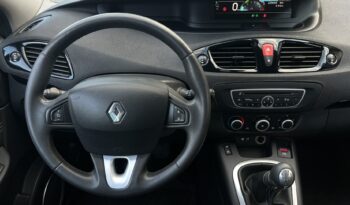 Renault Scenic | FWD (przód) | Manualna | 110 KM | Brązowy full