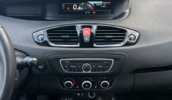 Renault Scenic | FWD (przód) | Manualna | 110 KM | Brązowy full