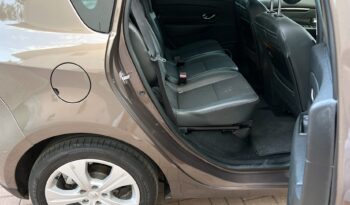 Renault Scenic | FWD (przód) | Manualna | 110 KM | Brązowy full