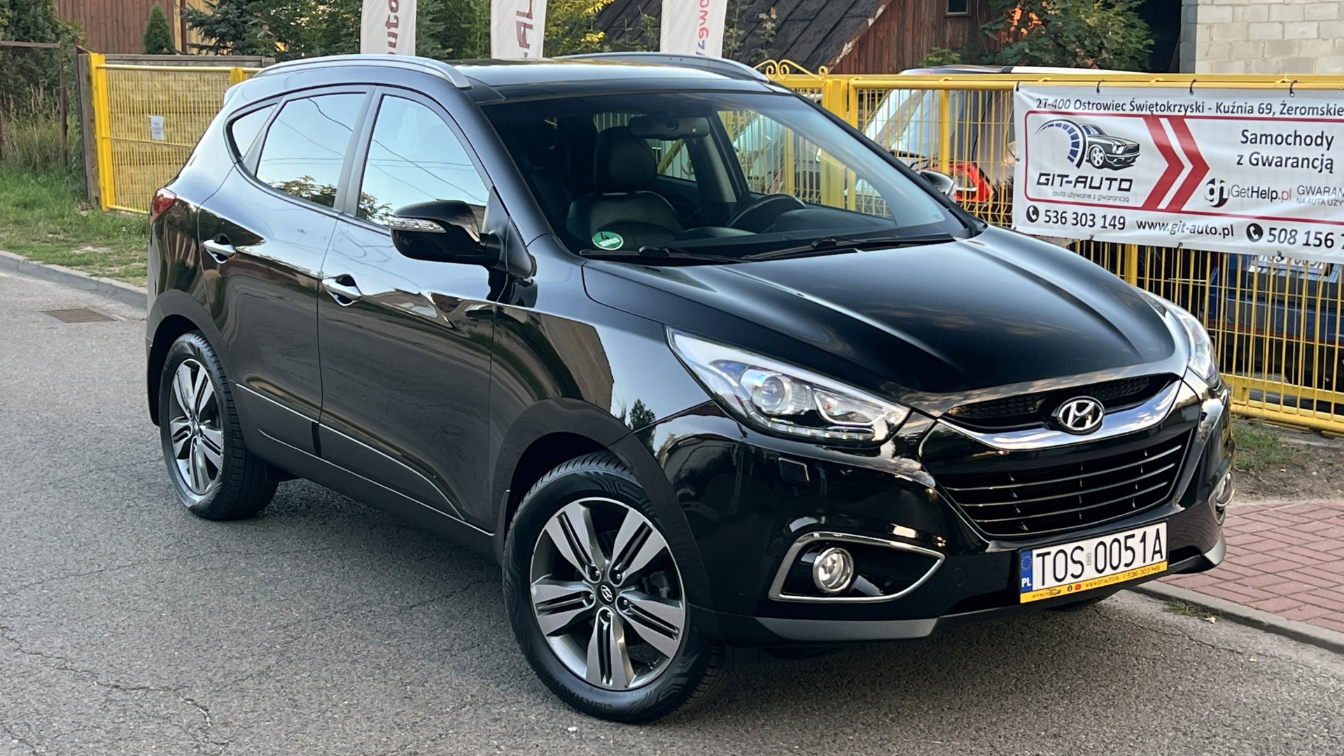 Hyundai Ix35 | 4×4 (Doł. Automatycznie) | Automatyczna |  Km | Czarny