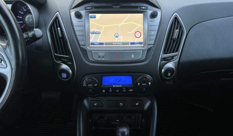 Hyundai ix35 | 4×4 (doł. automatycznie) | Automatyczna |  KM | Czarny full