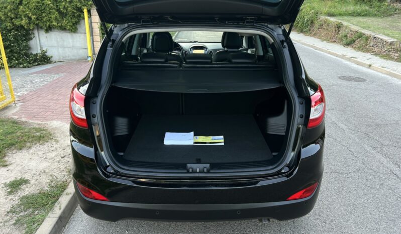 Hyundai ix35 | 4×4 (doł. automatycznie) | Automatyczna |  KM | Czarny full