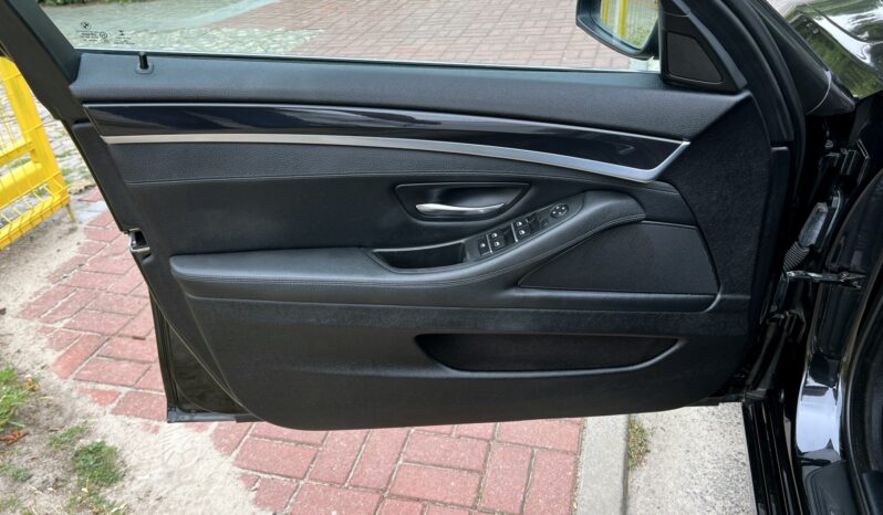 BMW Seria 5 | RWD (tył) | Automatyczna | 258 KM | Czarny full