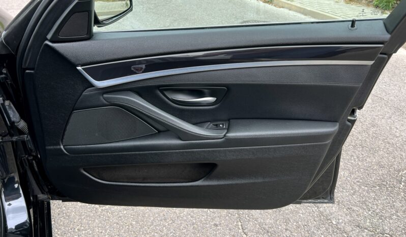 BMW Seria 5 | RWD (tył) | Automatyczna | 258 KM | Czarny full