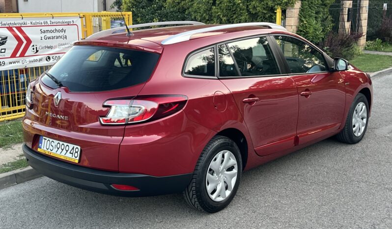 Renault Megane | FWD (przód) | Manualna | 110 KM | Bordowy full