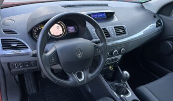 Renault Megane | FWD (przód) | Manualna | 110 KM | Bordowy full