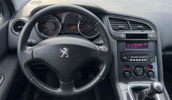 Peugeot 5008 | FWD (przód) | Manualna | 150 KM | Srebrny full