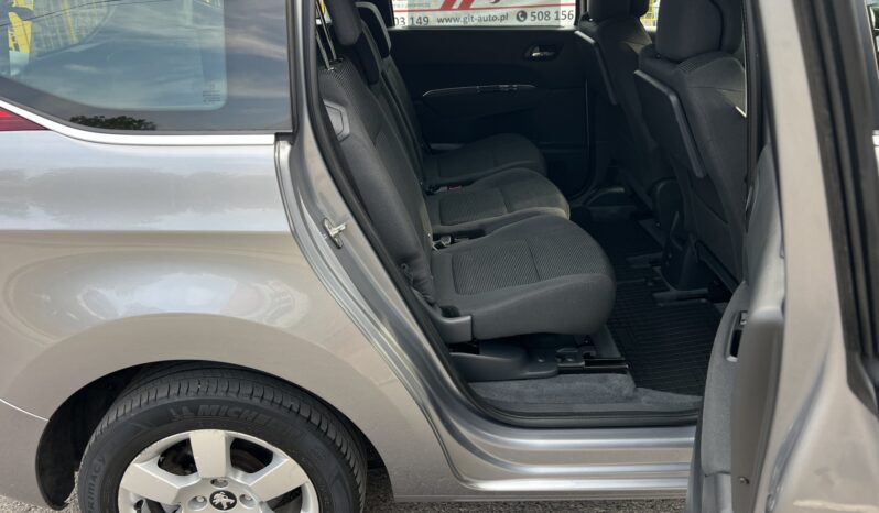 Peugeot 5008 | FWD (przód) | Manualna | 150 KM | Srebrny full