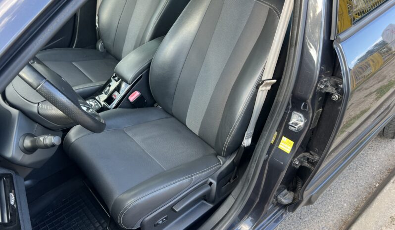 Renault Megane | FWD (przód) | Manualna | 130 KM | Szary full