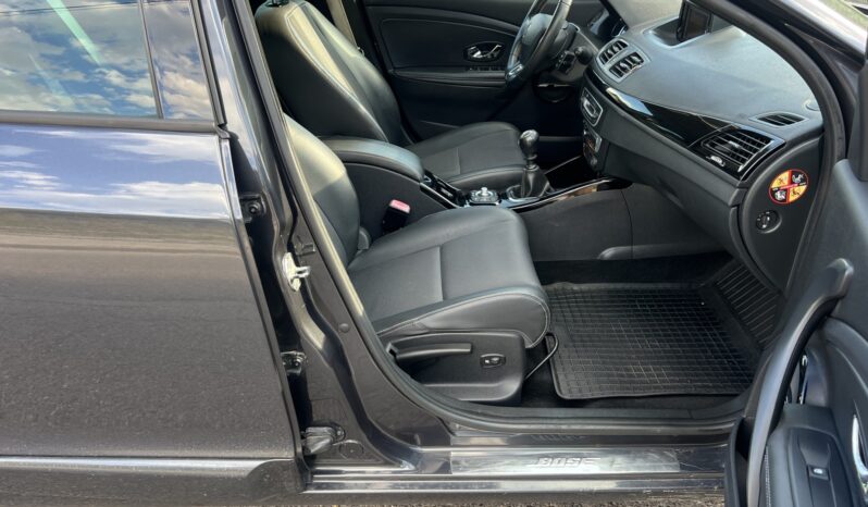 Renault Megane | FWD (przód) | Manualna | 130 KM | Szary full