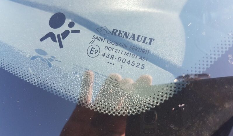 Renault Megane | FWD (przód) | Automatyczna | 140 KM | Niebieski full