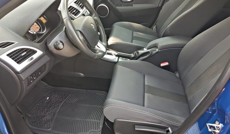 Renault Megane | FWD (przód) | Automatyczna | 140 KM | Niebieski full