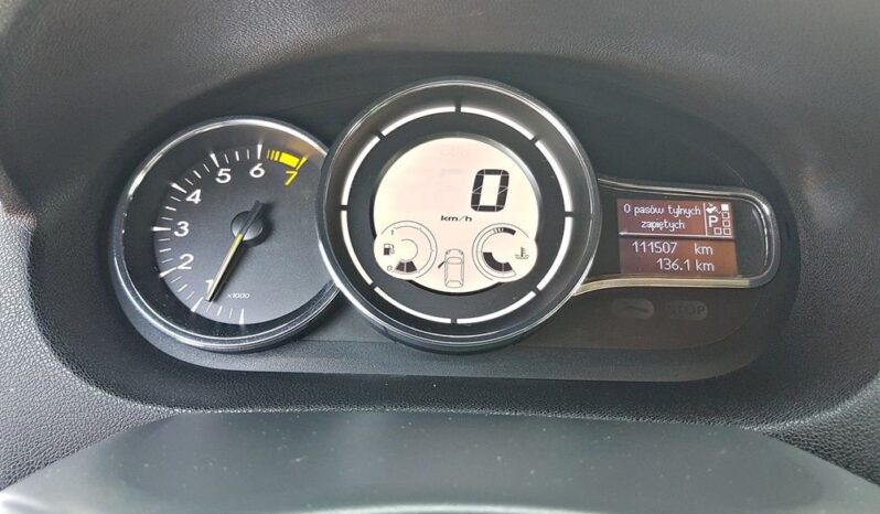 Renault Megane | FWD (przód) | Automatyczna | 140 KM | Niebieski full