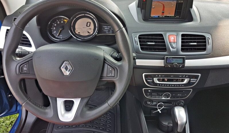 Renault Megane | FWD (przód) | Automatyczna | 140 KM | Niebieski full
