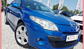 Renault Megane | FWD (przód) | Automatyczna | 140 KM | Niebieski full
