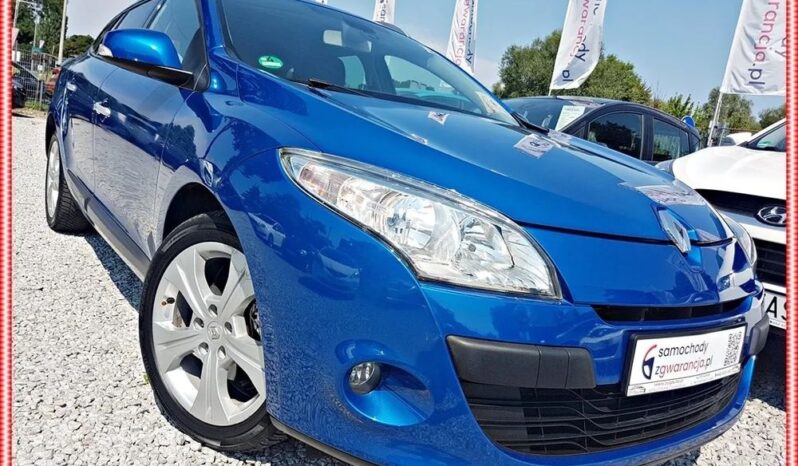 Renault Megane | FWD (przód) | Automatyczna | 140 KM | Niebieski full
