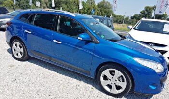 Renault Megane | FWD (przód) | Automatyczna | 140 KM | Niebieski full