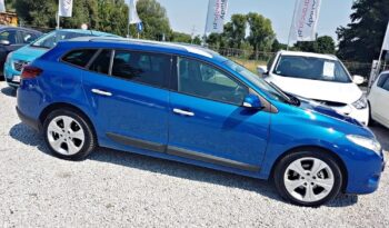 Renault Megane | FWD (przód) | Automatyczna | 140 KM | Niebieski full