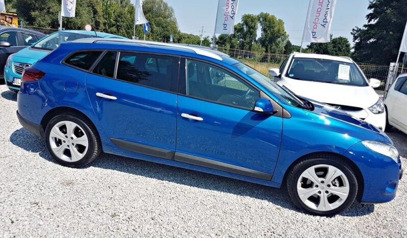 Renault Megane | FWD (przód) | Automatyczna | 140 KM | Niebieski full