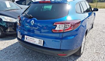 Renault Megane | FWD (przód) | Automatyczna | 140 KM | Niebieski full