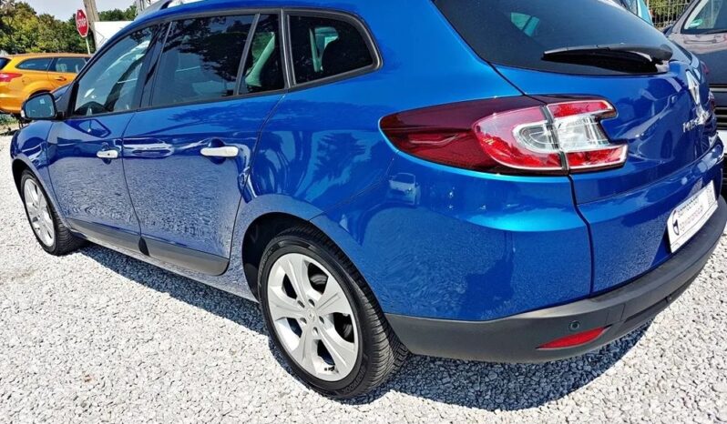 Renault Megane | FWD (przód) | Automatyczna | 140 KM | Niebieski full