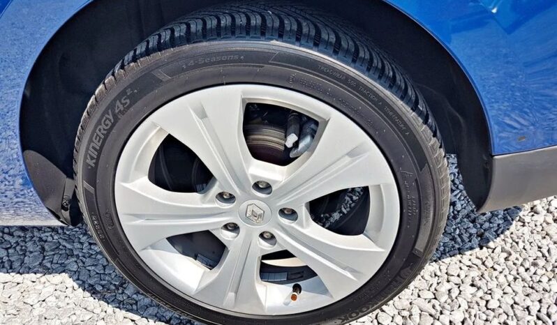 Renault Megane | FWD (przód) | Automatyczna | 140 KM | Niebieski full