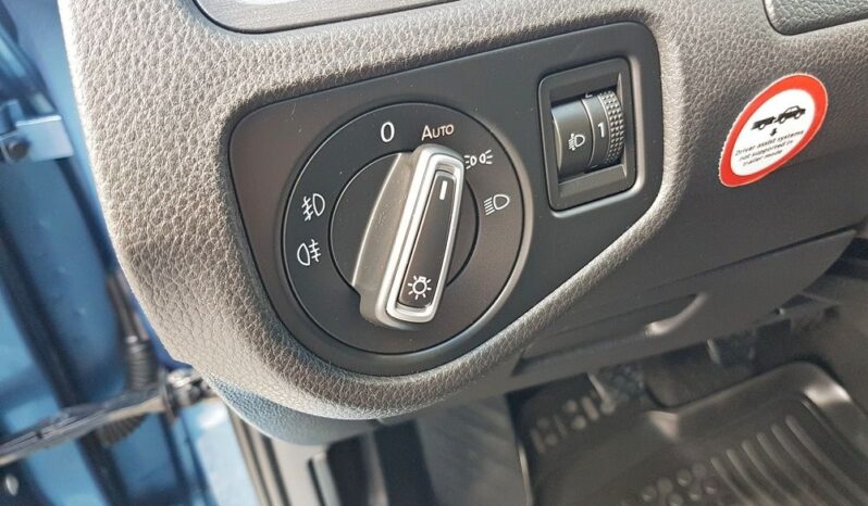 Volkswagen Golf | FWD (przód) | Manualna | 122 KM | Niebieski full