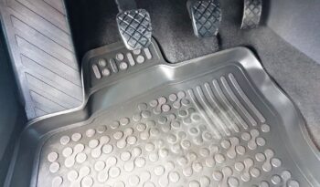 Volkswagen Golf | FWD (przód) | Manualna | 122 KM | Niebieski full