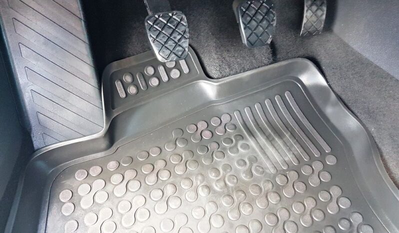 Volkswagen Golf | FWD (przód) | Manualna | 122 KM | Niebieski full
