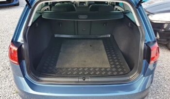 Volkswagen Golf | FWD (przód) | Manualna | 122 KM | Niebieski full