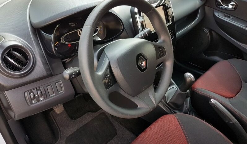Renault Clio | FWD (przód) | Manualna | 73 KM | Biały full