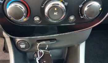 Renault Clio | FWD (przód) | Manualna | 73 KM | Biały full