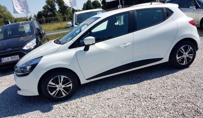 Renault Clio | FWD (przód) | Manualna | 73 KM | Biały full